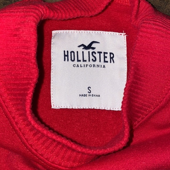 Hollister cropped crew neck Red with White and Black stripes size small. - Picture 2 of 5